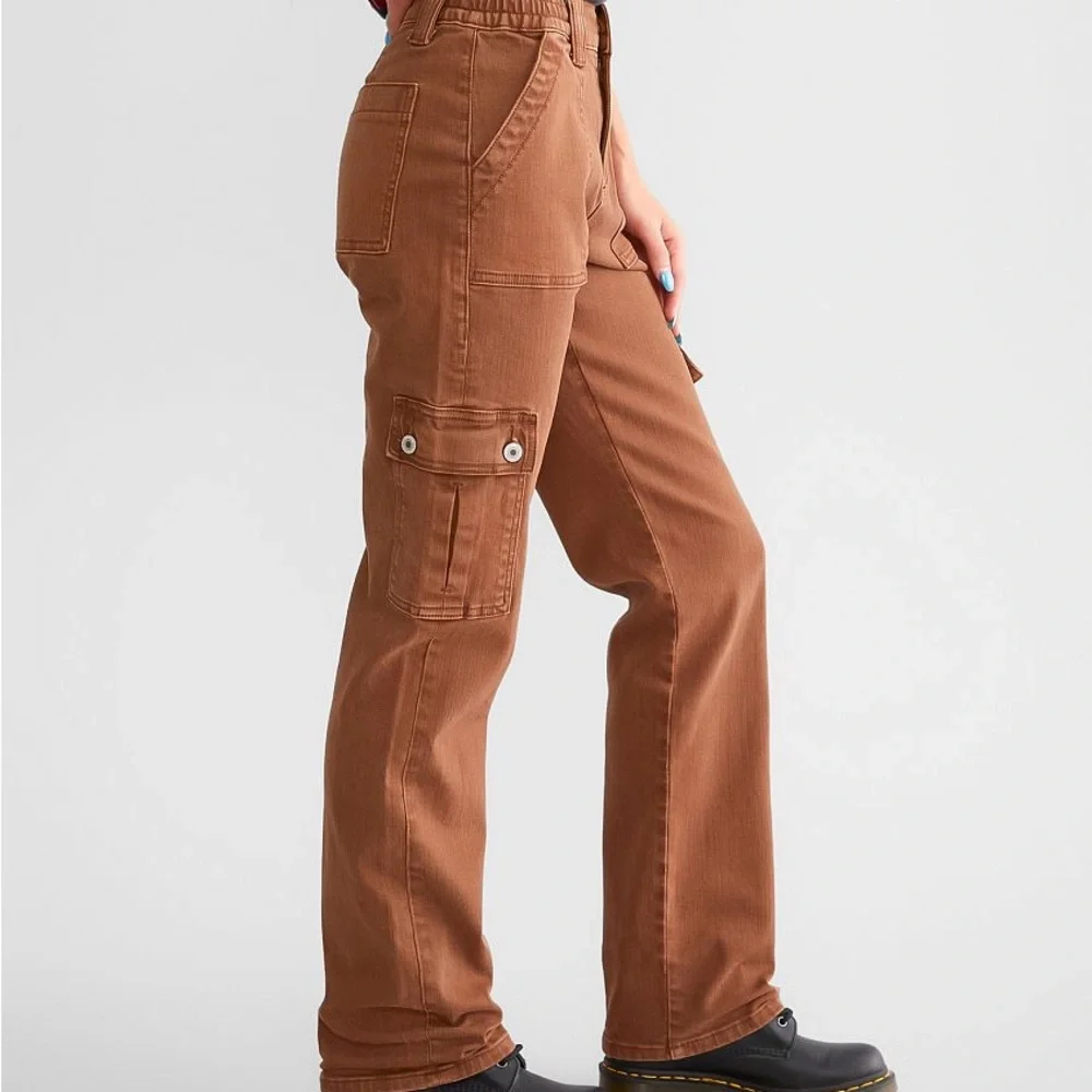 VERVET High Rise Stretch Cargo Pant - Picture 4 of 15